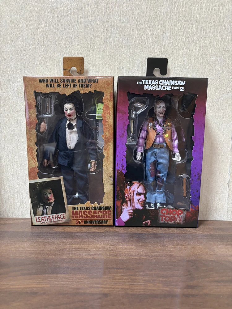 NECA The Texas Chainsaw Massacre Leatherface con Máscara Pretty Woman/Chop Top, Figura de Acción Vestida de 8 Pulgadas, Modelo de Muñeco, Kit de Garaje