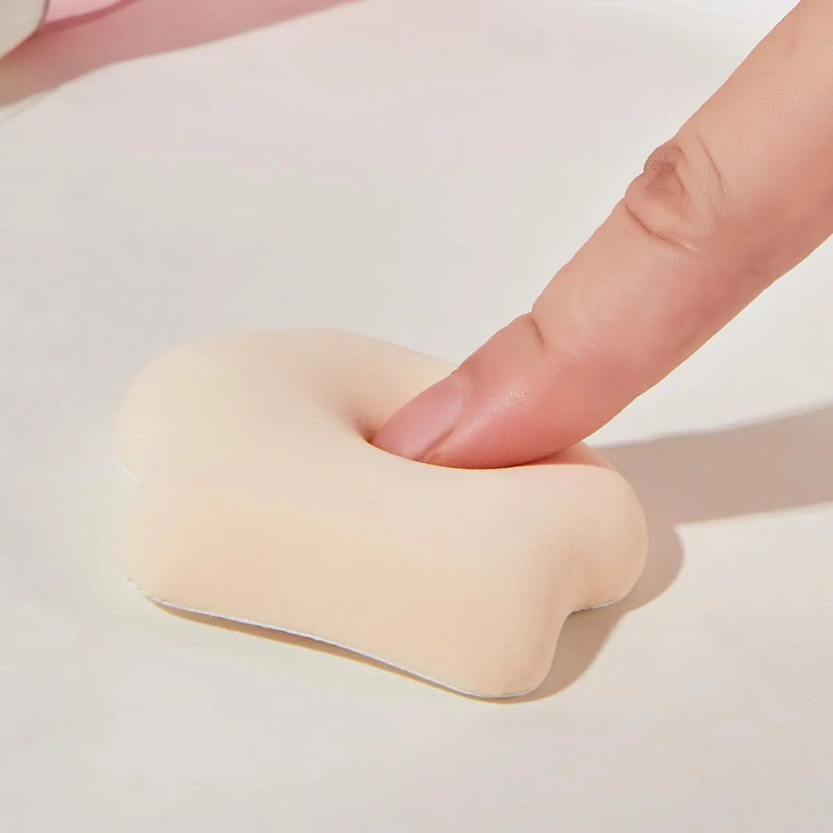 Specjalne prezenty dla nastolatek - uroczy zestaw pędzli do makijażu z motywem łap, gąbka kosmetyczna, lusterko i uchwyt do przechowywania, urodziny