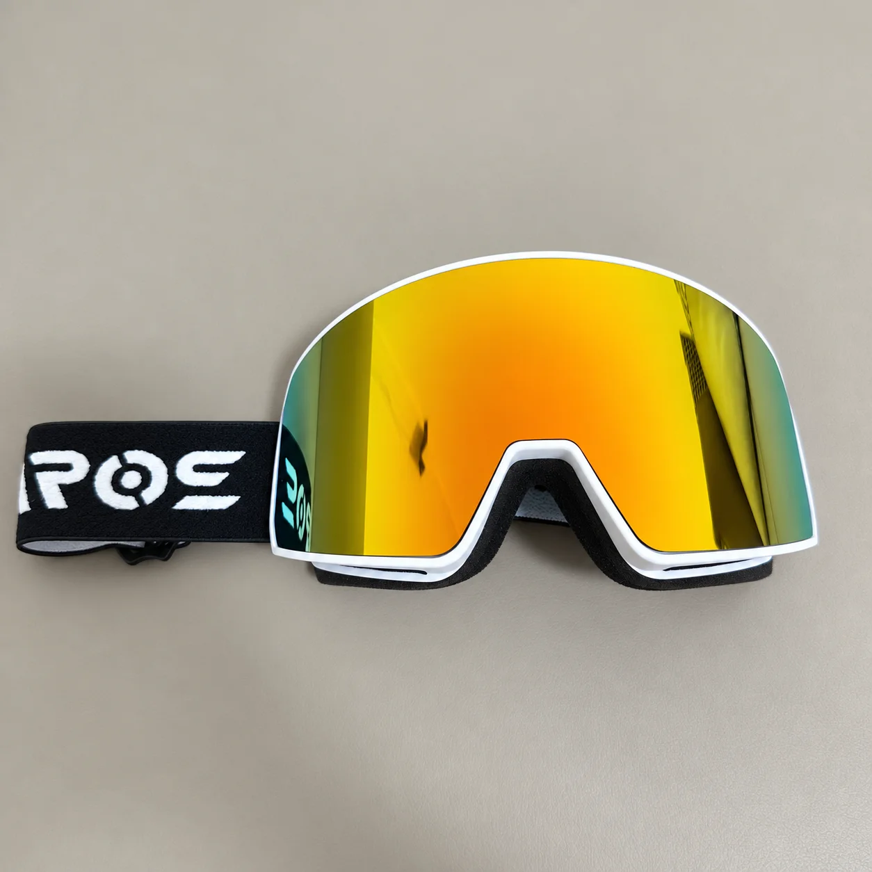 Winter Ski Goggles Double Layer Anti-Fog UV400 Snowboard Glasses Men Women Snowmobile Outdoor Sports Windproof Skiing Eyewear