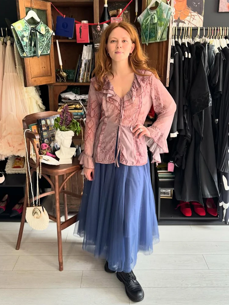 

Women's Elegant Animal Print Ruffle Shirt Trendy V-neck Long Flared Sleeve See Through Layered Shirts 2026 Street Style Outfit