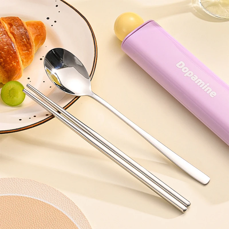 Set di posate portatili da 3 pezzi Bacchette cucchiaio in acciaio inossidabile 304 con custodia per regalo di Natale Stoviglie da esterno carine