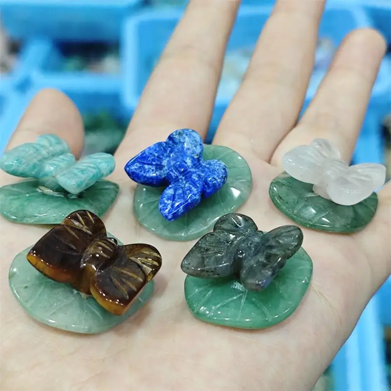 Natural Crystal Quartz Butterfly Carving Crystal Love Healing Fengshui Gemstones HomeDecoration Holiday Gift 1PCS