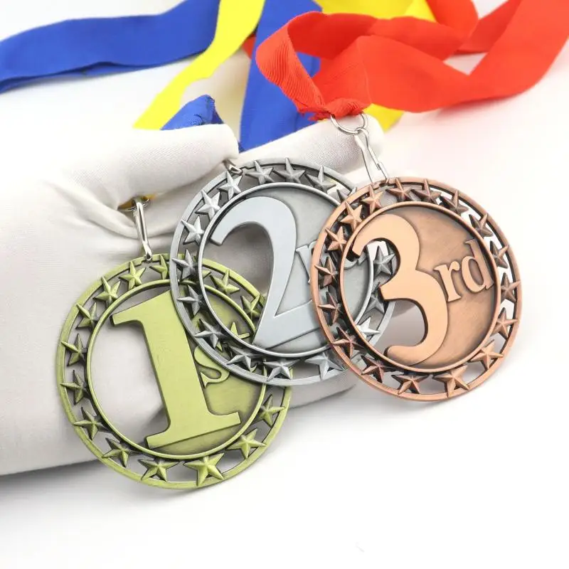 Medallas de premio refinadas para competiciones escolares de día deportivo, ficha de fútbol de bronce, decoración de entretenimiento metálica;