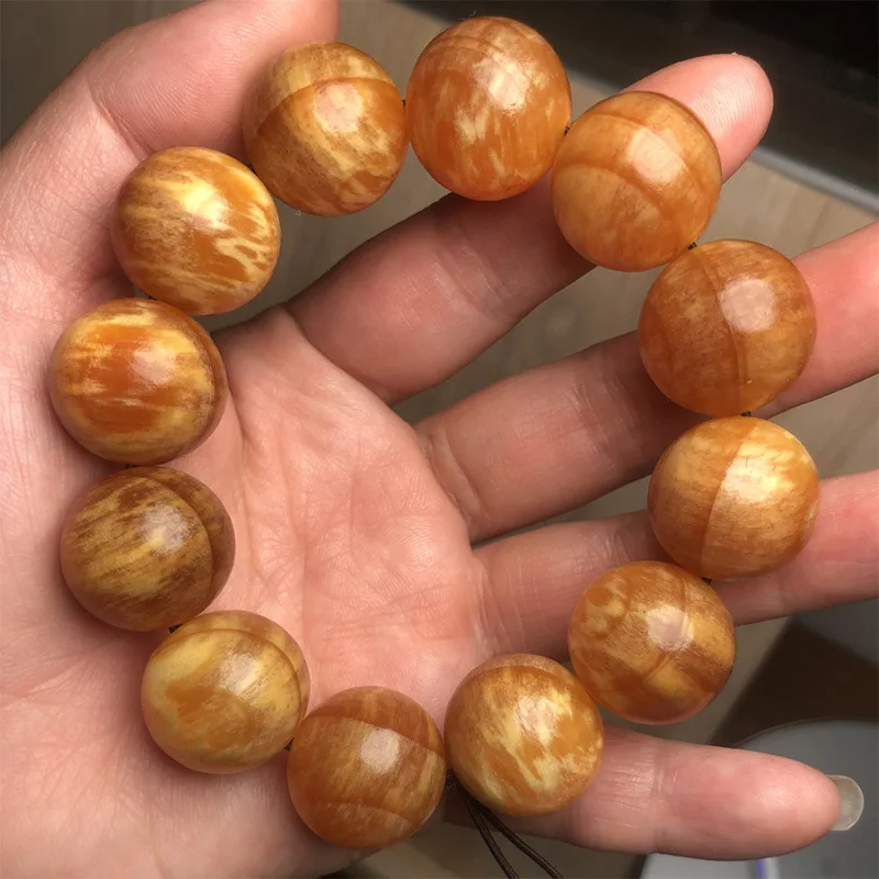 Fully translucent, pure natural, affordable blood dragon bracelet, genuine Changbai Mountain amber wood, Northeast pine res
