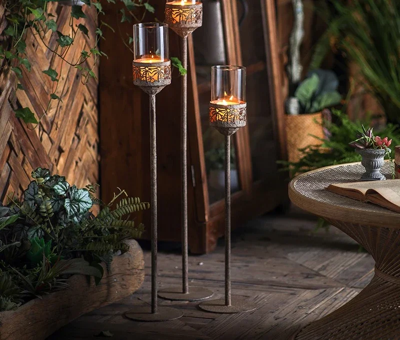 #American retro windproof floor candle holder wrought iron old handicraft candle holder foreign trade atmosphere decoration prop