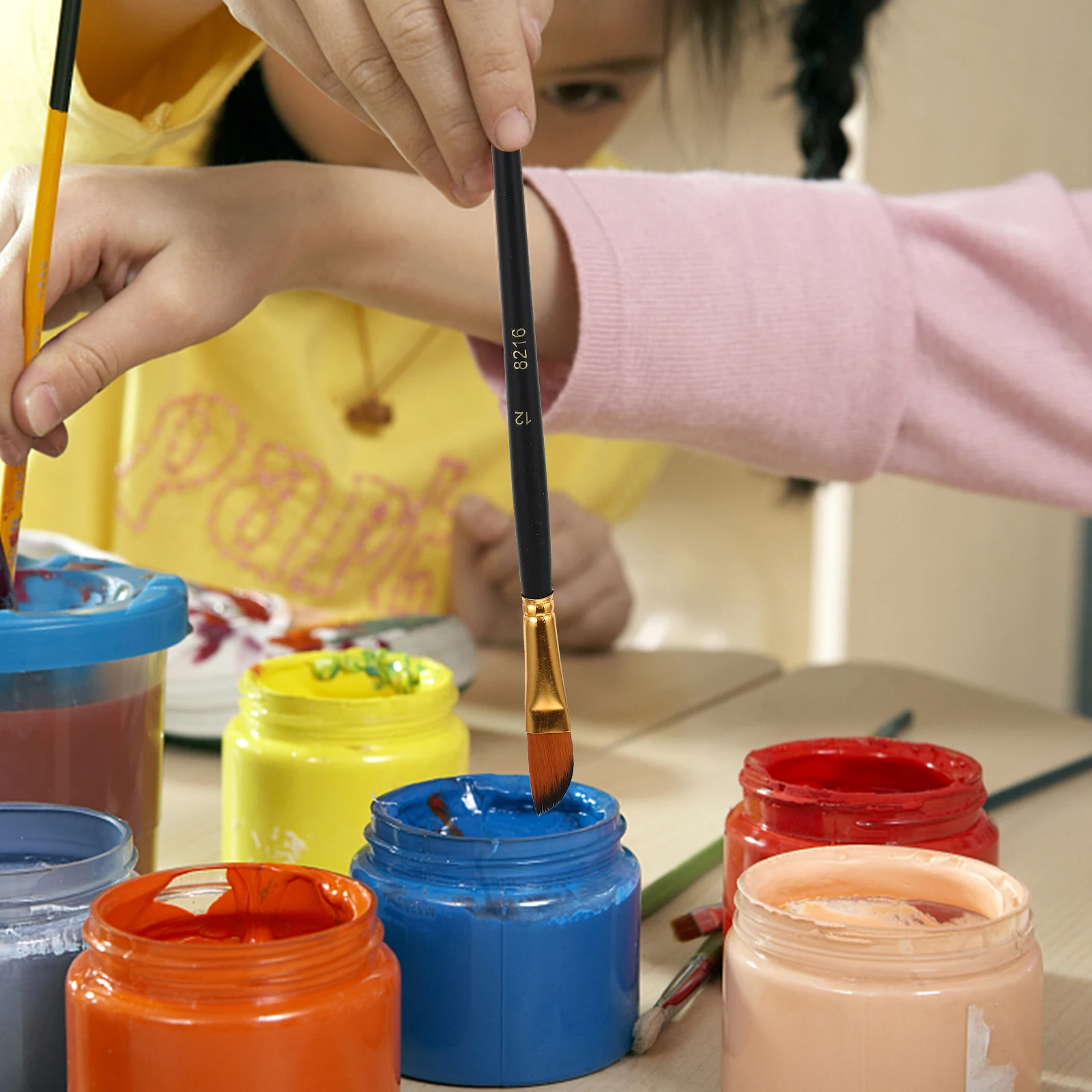 

12Pcs Painting Brush Set Durable Nylon Hair for Watercolor Acrylic Oil Artist Supplies Paint Professional Painting