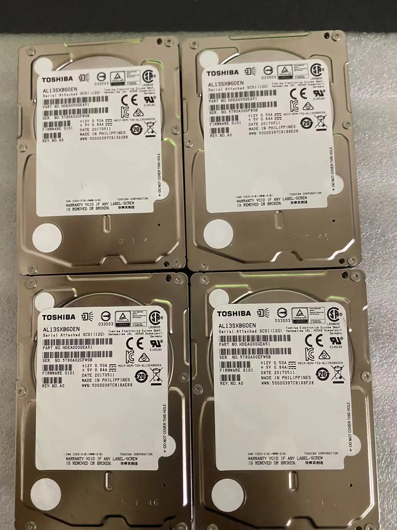 O disco rígido do servidor do SAS, Al13SXB60EN, 2,5 ", 600G, 0 precisa de me poder privado, poço do teste do pacote