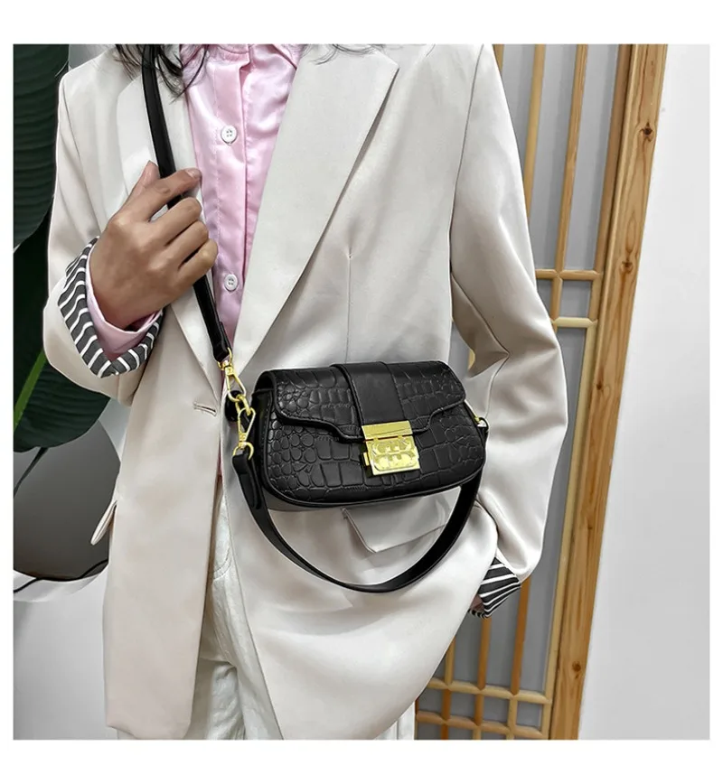 

2025 New Crossbody Bag - Minimalist Shoulder Purse, Trendy Underarm Clutch, Stylish Daily Accessory for Women