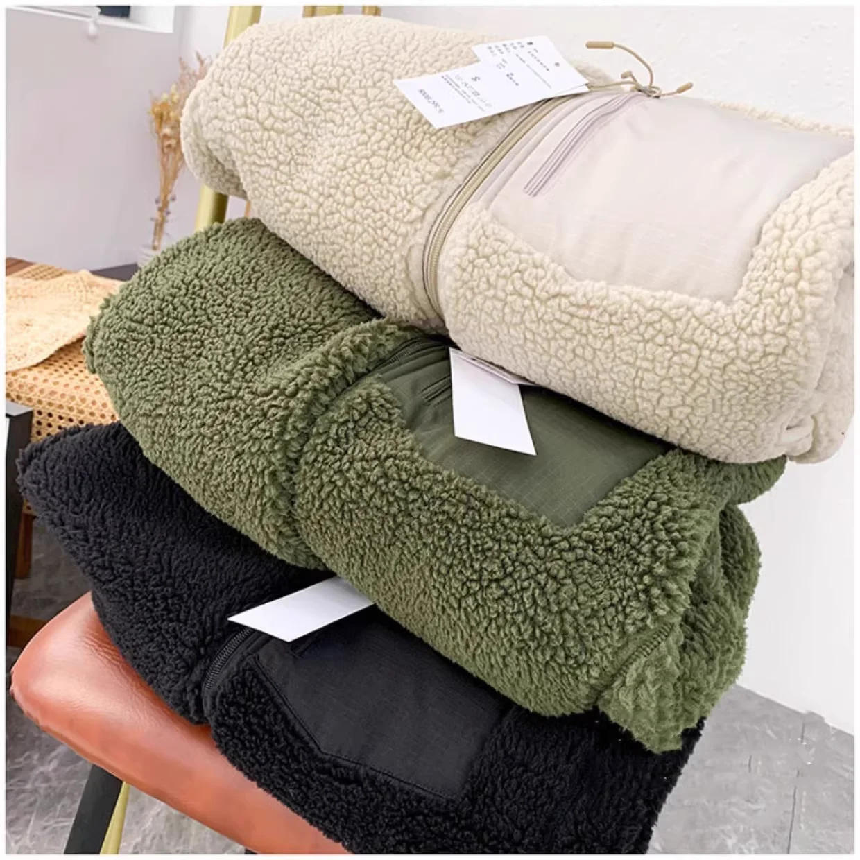 جاكيت فضفاض من صوف الحملان بياقة عالية مقاوم للرياح ودافئ، ملابس خارجية عصرية للشباب للأزواج في موسم الخريف والشتاء