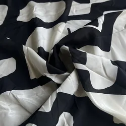 1 meter 100% Mulberry Silk 16 momme Crepe Silk Fabric White Black Geometry Printed 135cm 53