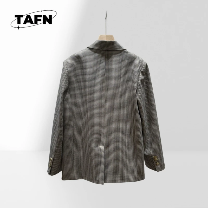 25, beliebter Stil, Wolle, warm, winddicht, Bankett, Luxus, Senioren-Damen, Premium-All-Match-Mode, klassisches TemperamentA25306