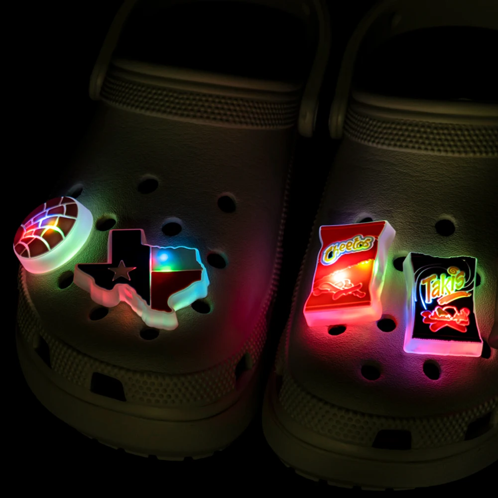 1–5 Stück LED-Schuhanhänger, beleuchtetes Zubehör, Tiere, Pflanzen, Salamander, Schuhdekorationen, Anstecknadeln für Kinder, Männer, Frauen, Geschenke, Clog-Schnallen – Detail 1