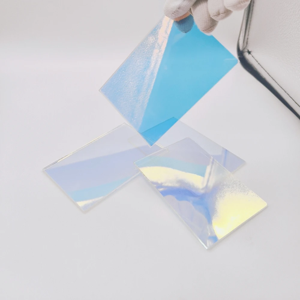 Defekte Regenbogen-Dichroische Glasplatten Lasergravierte Sieben-Farben-Regenbogen-Reflektierende Farbwechsel-Paneele Handgefertigte Wohndekoration