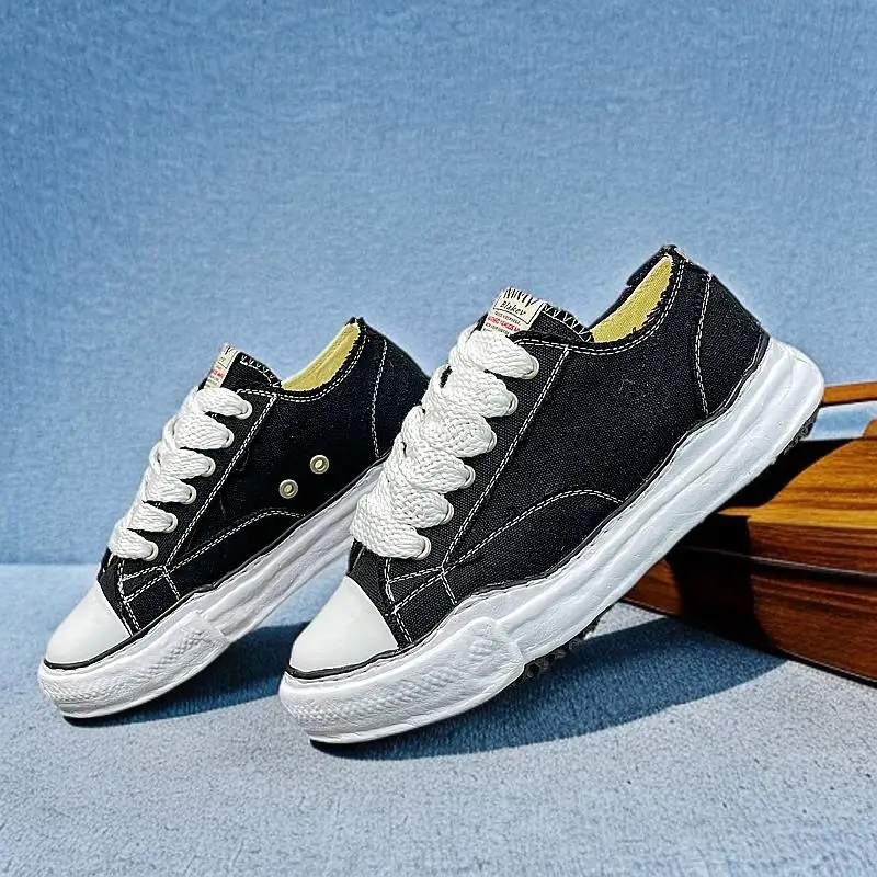 منتجات صيفية جديدة رائجة البيع لعام 2025 أحذية رجالية رياضية متعددة الاستخدامات كاجوال للسيدات للجري