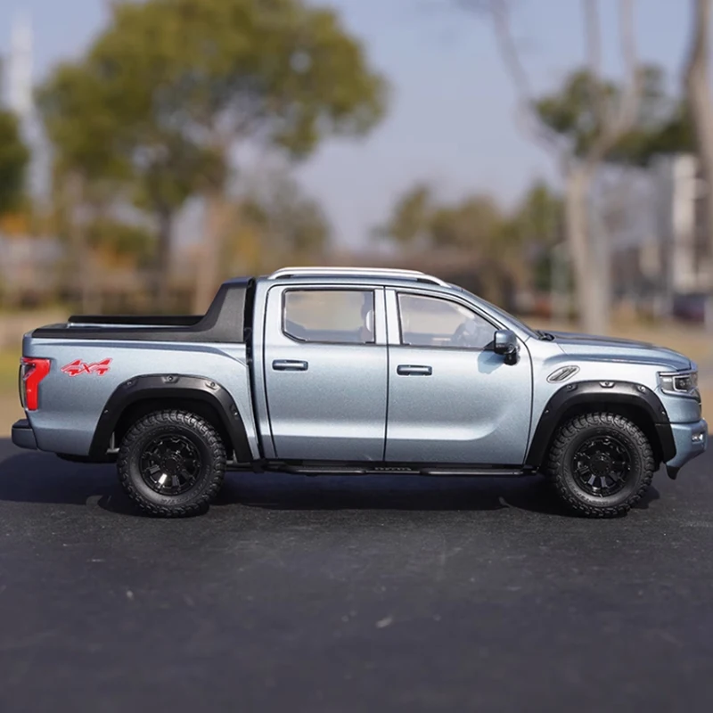 Diecast 1:18 Scale FOTON Mars 9 SUV Pickup Alloy Simulation Car Model Collection Souvenir Display Ornaments Vehicle Toy Gift