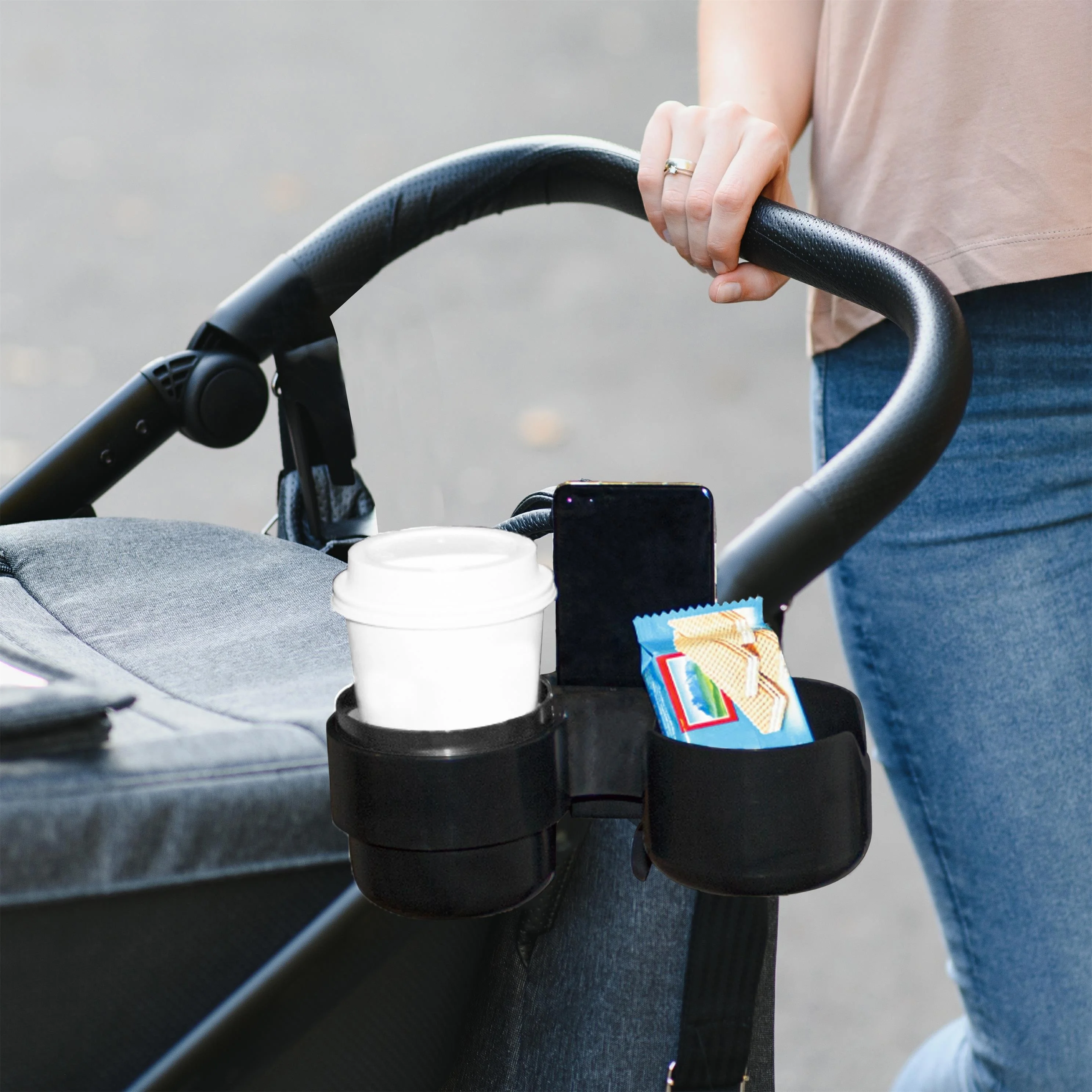 

Универсальный поднос для коляски 2-в-1 и подстаканник, нескользящая ручка, быстросъемная конструкция, совместимая с большинством колясок