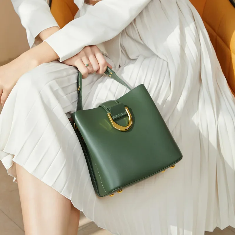 

2023 New Fashion Women Bucket Bag High Quality Handbags Genuine Leather Shoulder Bags Cowskin Female Small Casual Totes Green