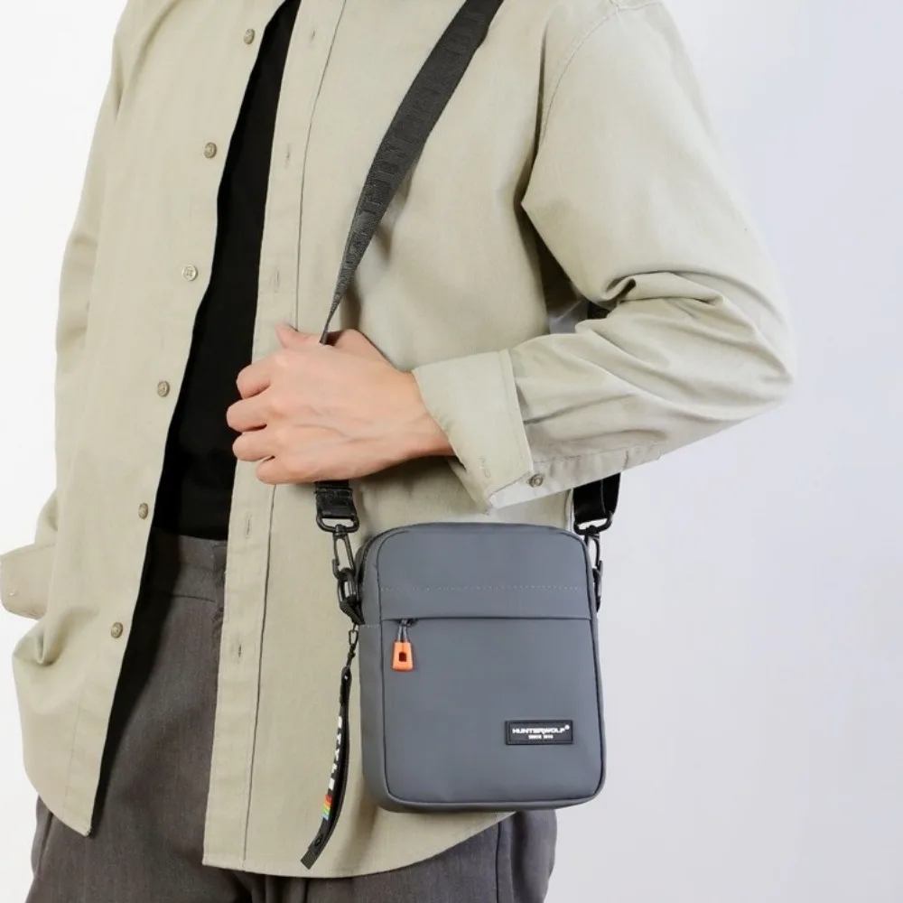 

PU Leather Men's Crossbody Bag Large Capacity Smooth Shoulder Bag Anti-Splash Water Japanese Style Sports Fitness Pouch Boys