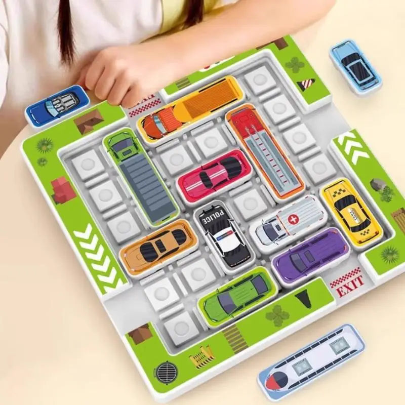 이동하는 차량과 미로 장난감이 있는 주차장 1세트 논리적 사고와 집중력을 위한 어린이 교육 퍼즐 게임