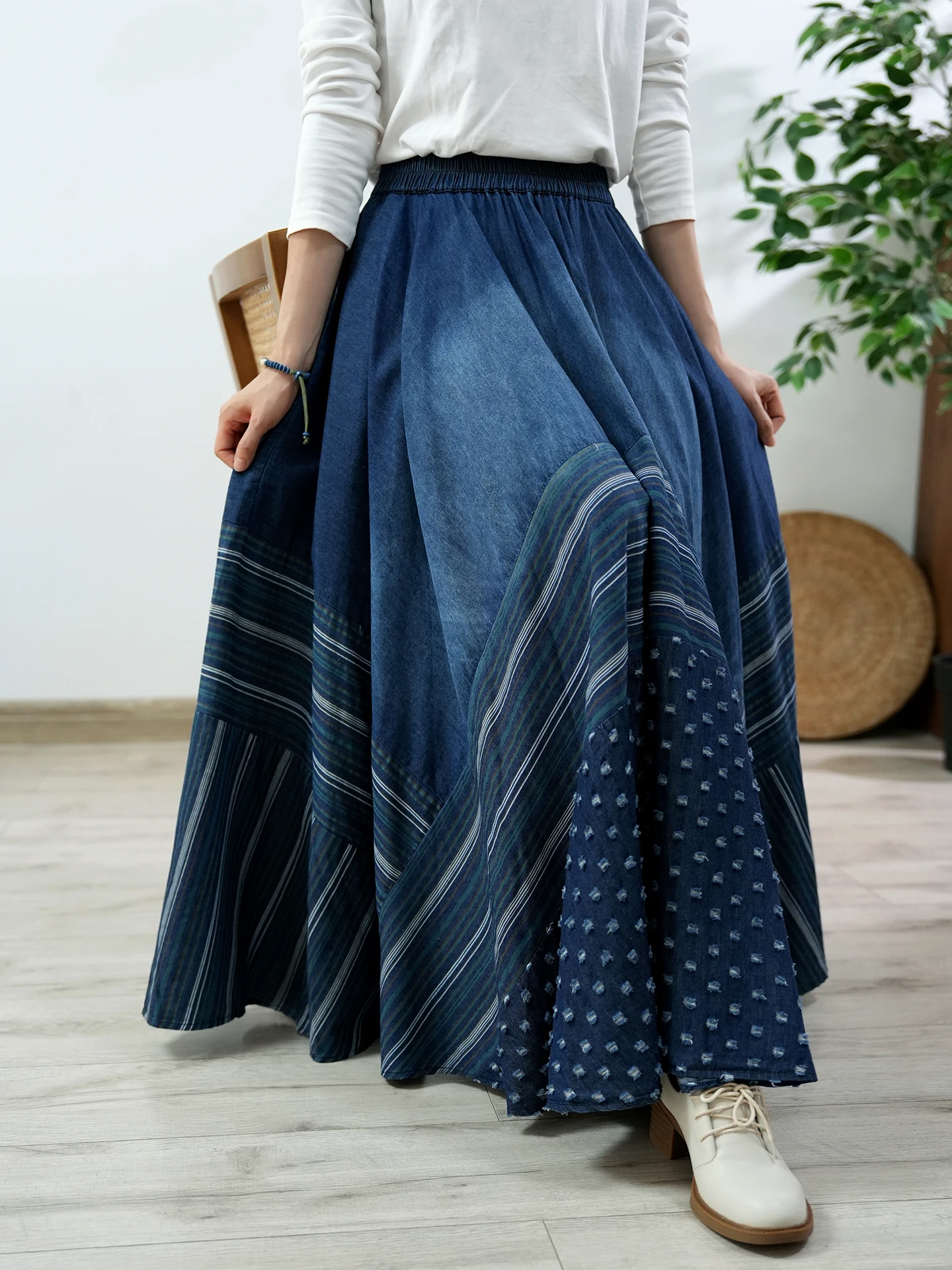 

TIYIHAILEY Новая винтажная длинная женская макси-юбка с эластичной резинкой на талии, лето-осень, джинсовая женская полосатая юбка с дырками и карманами, женская темно-синяя