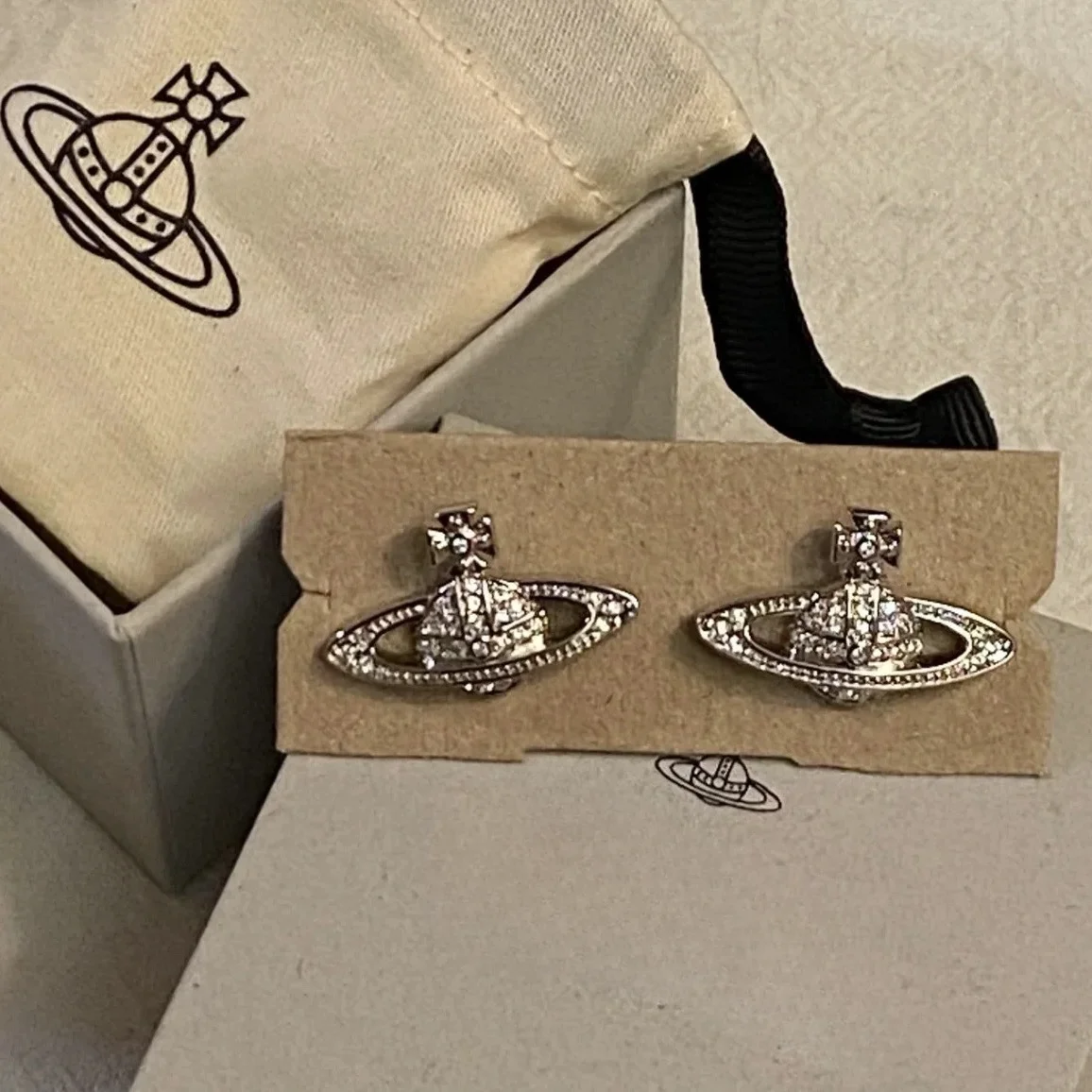 بلينغ معدني مصمم حذاء سحر الديكور للنساء ، الفتيات حجر الراين سوار المعصم ، سوار ، الصنادل ، تسد الملحقات ، تفضل الحزب