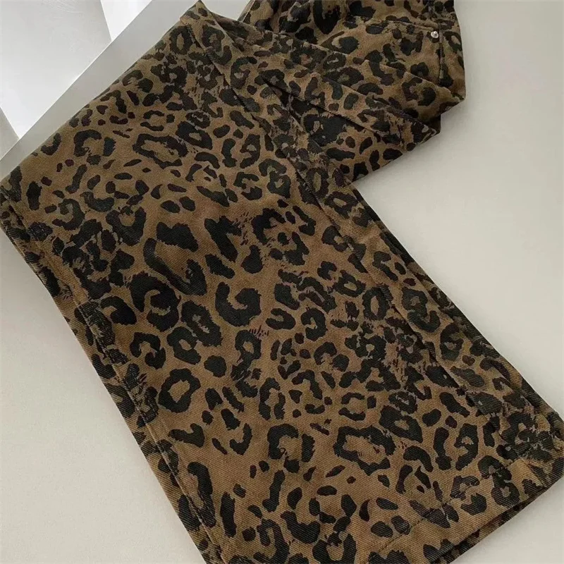 

Джинсы с леопардовым принтом, женские весенне-летние новые корейские свободные прямые джинсовые брюки с высокой талией, женские шикарные ковбойские брюки, женские брюки