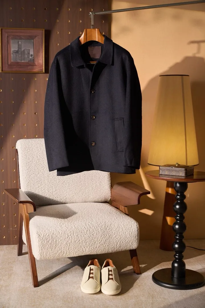 LP Men Old Money Style Mid Long Business Executive Cashmere Wool Blend Turn Down Collar Structured Button Front Straight Coat