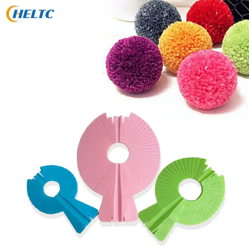 Pompom Maker,Knitting Wool Tool 3 Pcs Different Sizes Pom-pom Maker Fluff Ball Weaver Needle Craft DIY Wool Knitting Craft Tool