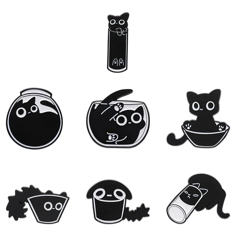 Animal Brooch Cute Cartoon Hide and Seek Kitten Metal Badge Small Gift Wholesale Decorative Brooches Cap Pins for Caps Lapel Pin