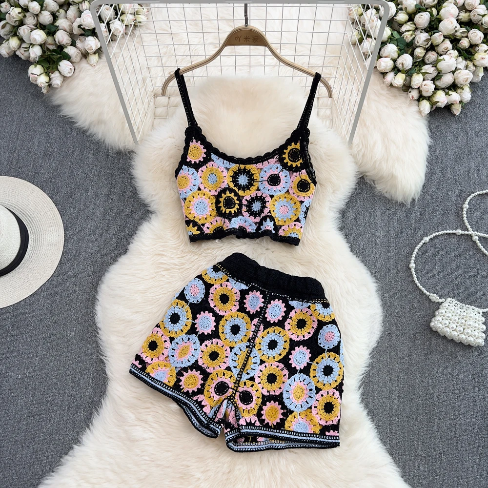 OUMEA Knitting Seaside Crochet  Two Pieces Women Swimsuit Vintage Pattern Embroidery Color  Sleeveless Camisole Shorts Beach Set