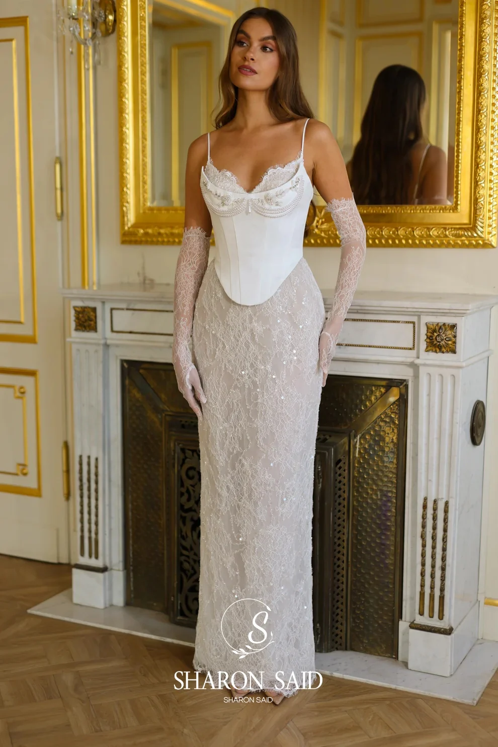 Sharon Said 2025 romantyczny pasek Spaghetti Sweetheart Off White suknia ślubna z koronkowymi długimi rękawiczkami suknie panny młodej SW096 dostosowane