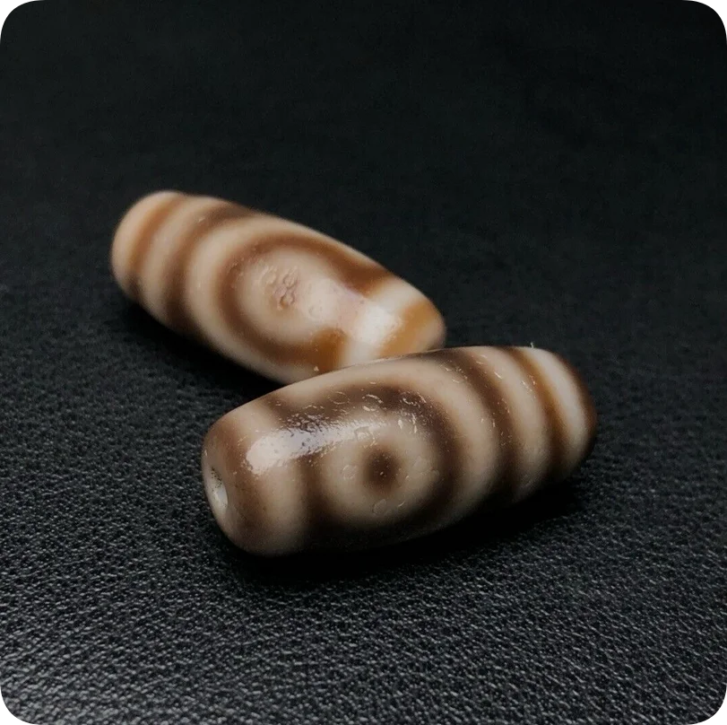 2Pcs Energy Tibetan Oily Old Agate Dzi *2 Eyes* Beads Pendant 27mm H806