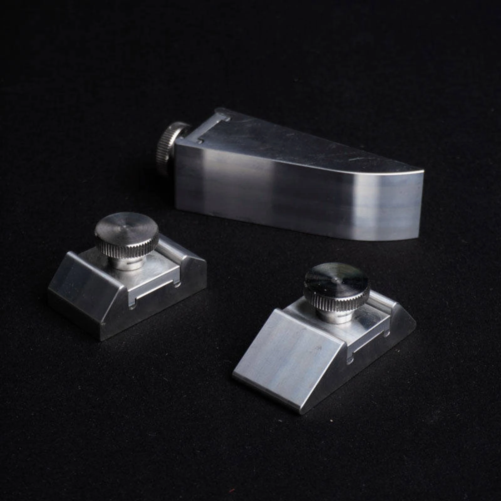 Aluminum Sanding Holder Easy Grip Knob Sandpaper Holder Sanding Block Clamp Stable Support Hand Sander for Craft Table