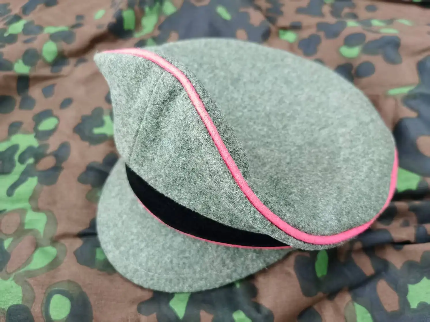 

E.M.D ШЕРСТЯНАЯ шапка Wilderness Grey