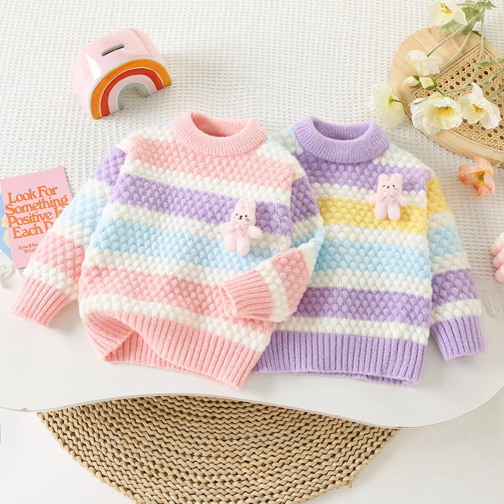 

2025 Girls' Stylish Contrasting Color Knitted Sweater for Autumn/Winter New Design Striped Sweater
