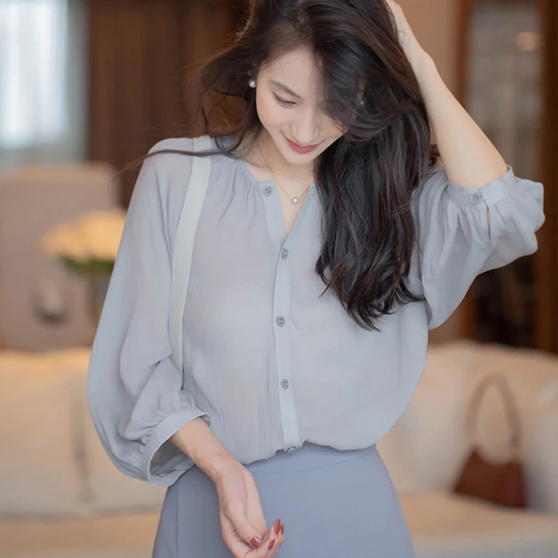 

Design Sensation Women's Short Sleeve Summer Thin Sun Protection Top V-Neck Button Detail Straight Cut Korean Style Shirt