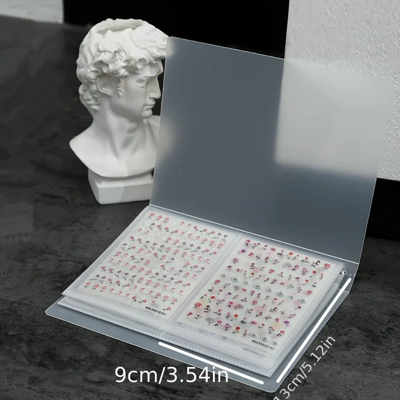 สมุดเก็บสติกเกอร์ติดเล็บ 80 ช่อง - หน้าใส PVC สำหรับจัดแสดงและเก็บรักษาสติกเกอร์ตกแต่งเล็บ