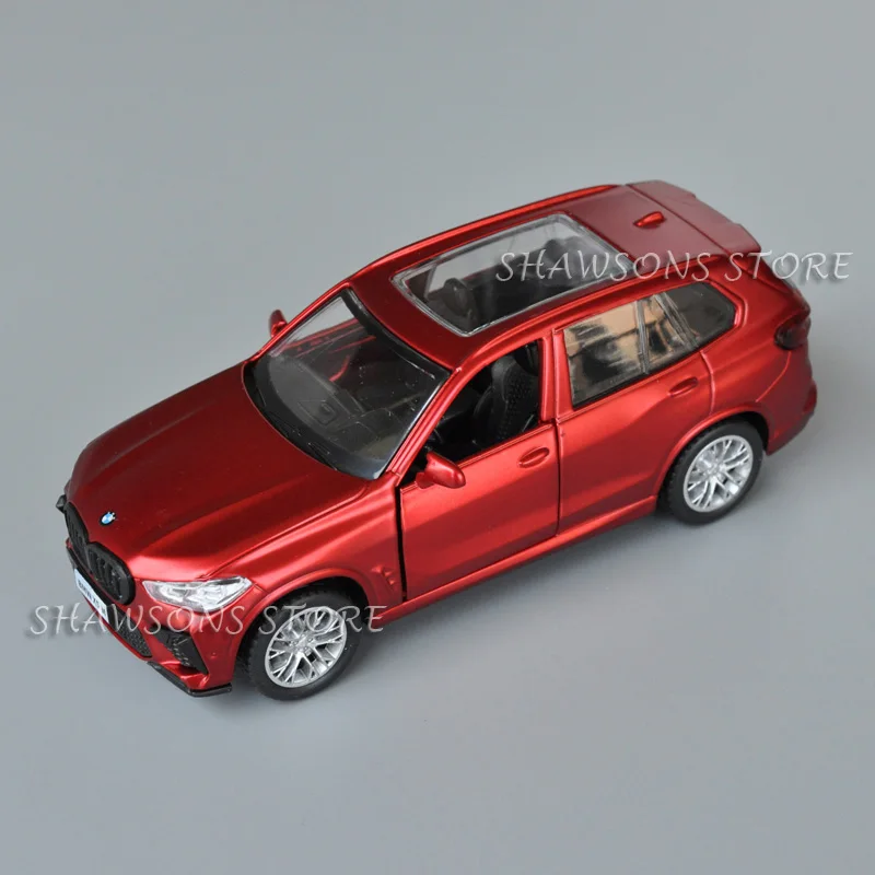 1:43 scala Diecast modello di auto in metallo giocattolo BMW X5 M SUV tirare indietro Replica in miniatura da collezione