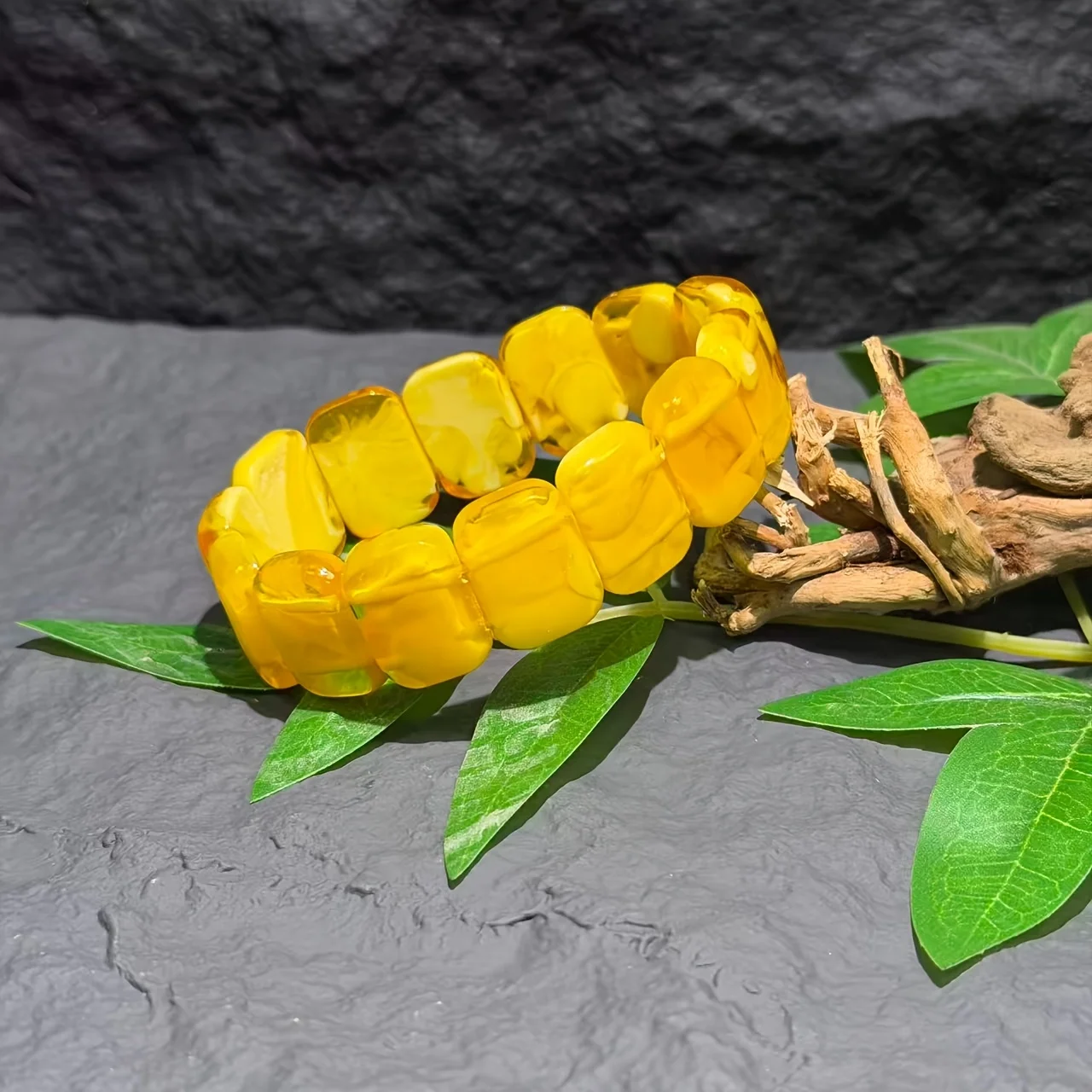 Beeswax Amber Blood Amber Hand Chicken Oil Yellow Piaohua Bracelet Single Circle Hand Bracelet