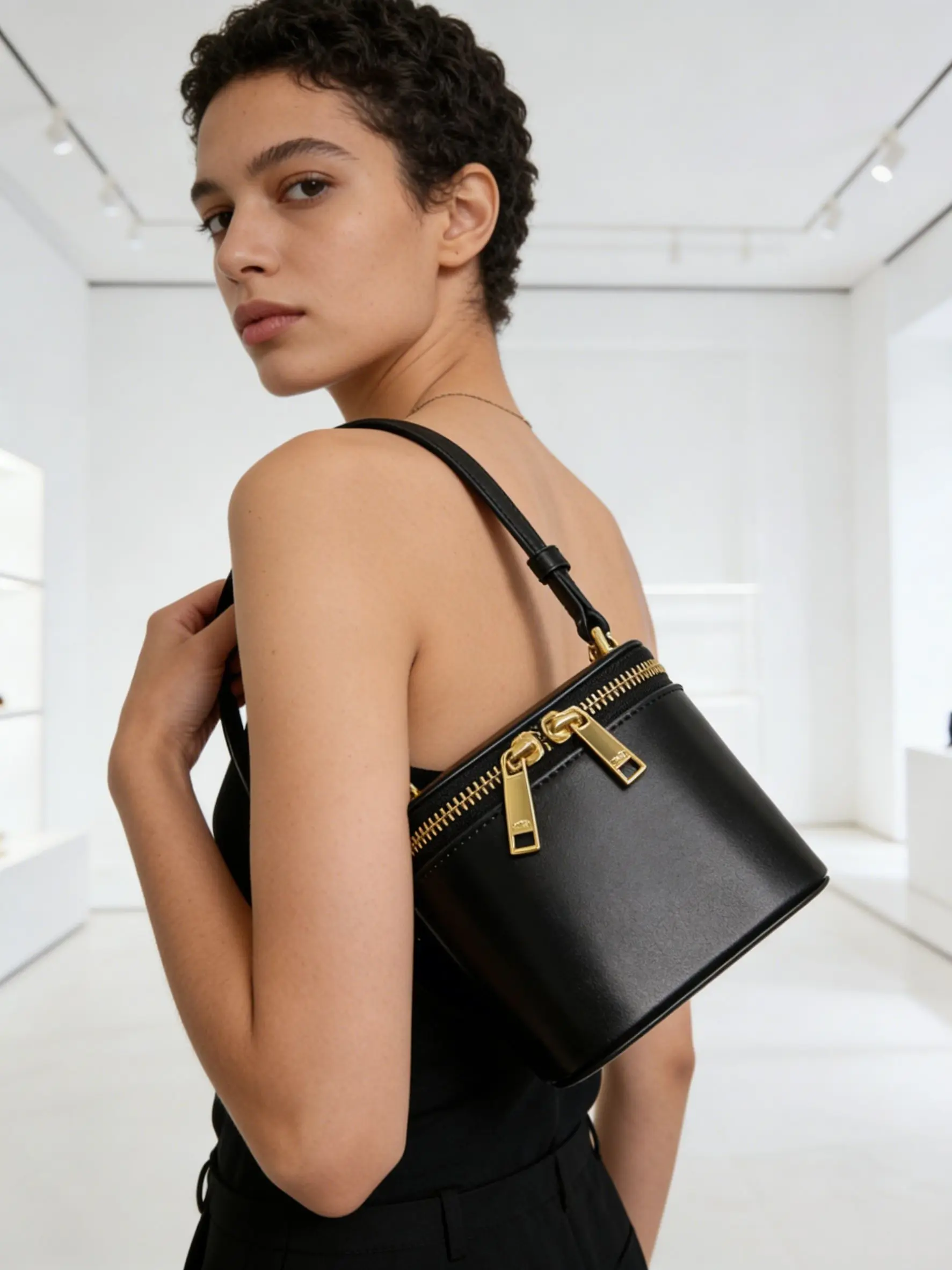 

Box Handbag Commuter Women's Purse Soft Handle Single Shoulder Slant Cross Bag Women's luxury designer bags