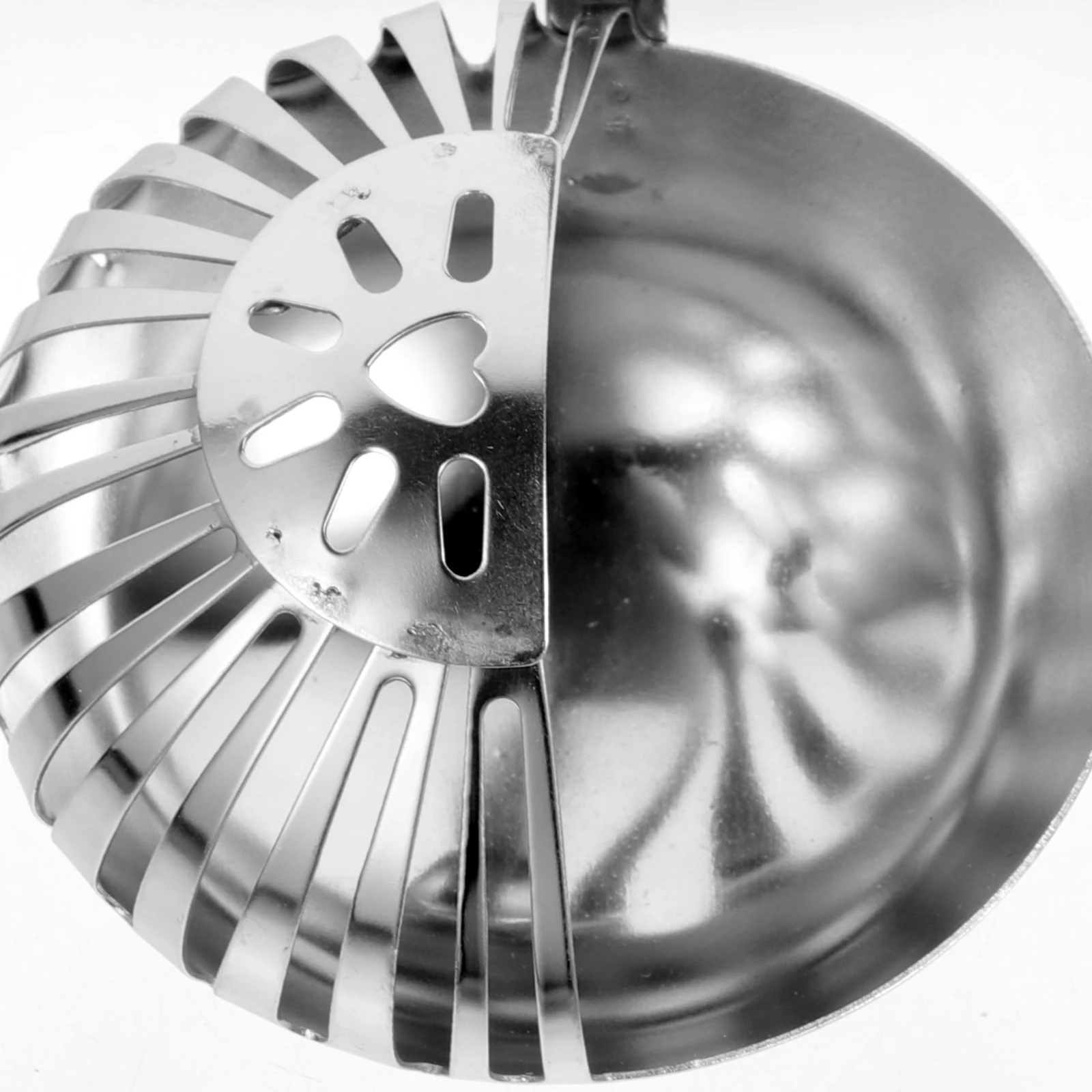 

Hanging Soup Spoon 2 in 1 Stainless Steel Straining Ladle with Filter for Hot Pot Gravy and Soup Pan