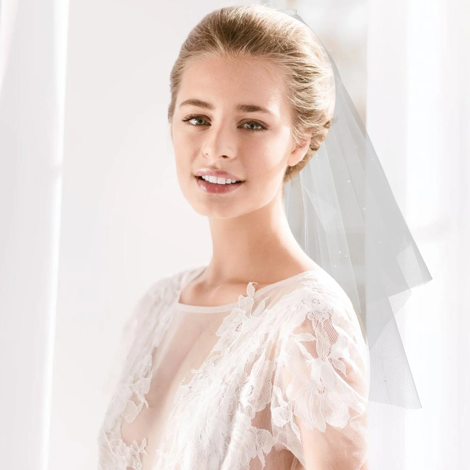 

Pearl Short Bridal Veil Double Layer Tulle Wedding Headwear Comb Bride Party Veil Bachelorette Accessory Wedding Headwear