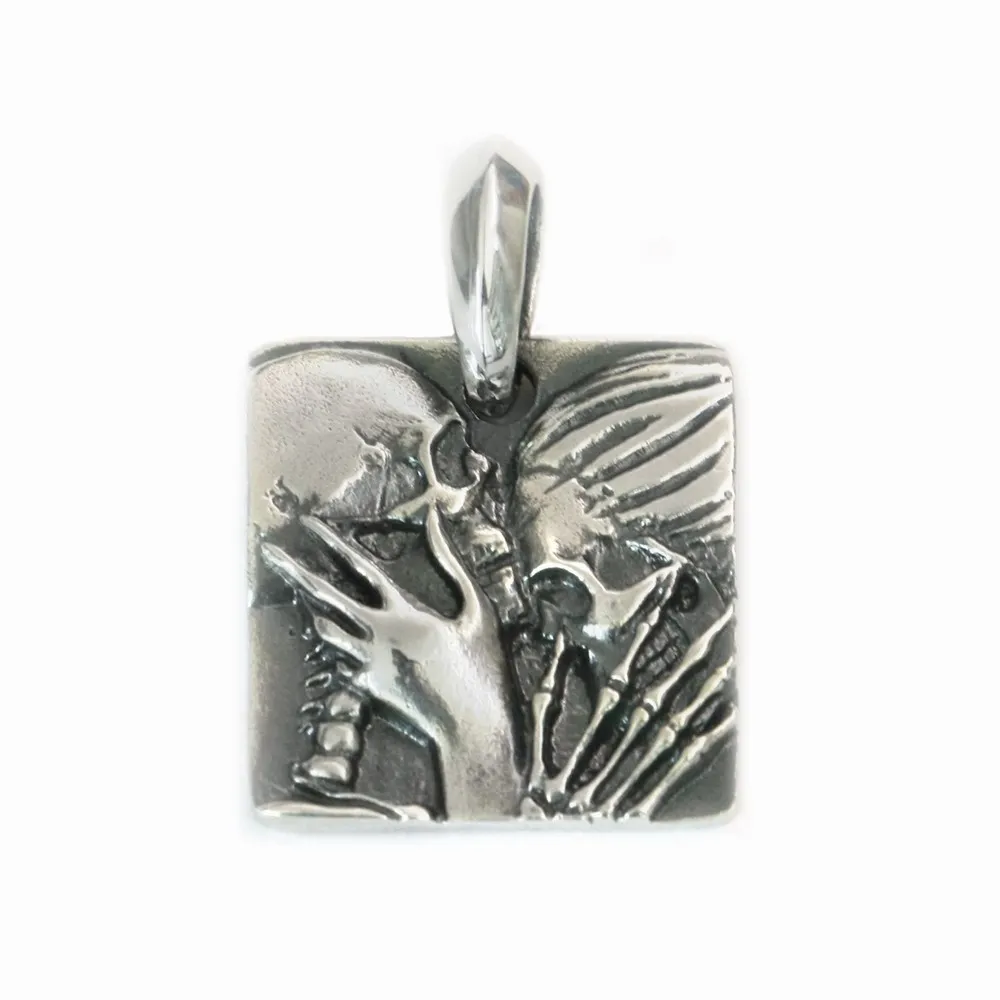 925 Sterling Silver Skulls Love Forever Pendant TA154