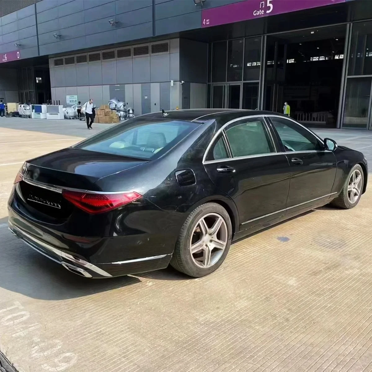 Automotive facelift bumpers body kit for Mercedes Benz S class W221 2006-2013 upgrade to W223 Maybach 21+. - Image 4