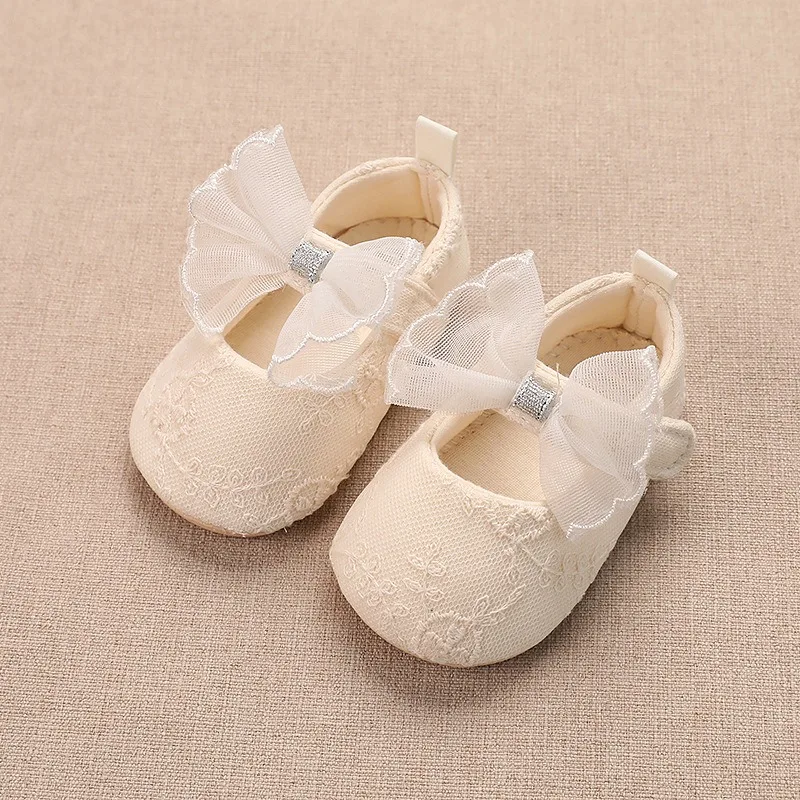 

Spring Autumn Baby Girls Shoes Infant Bow Lace Floral Princess Shoes Comfortable Kids Soft Sole Newborn First Walking Shoes