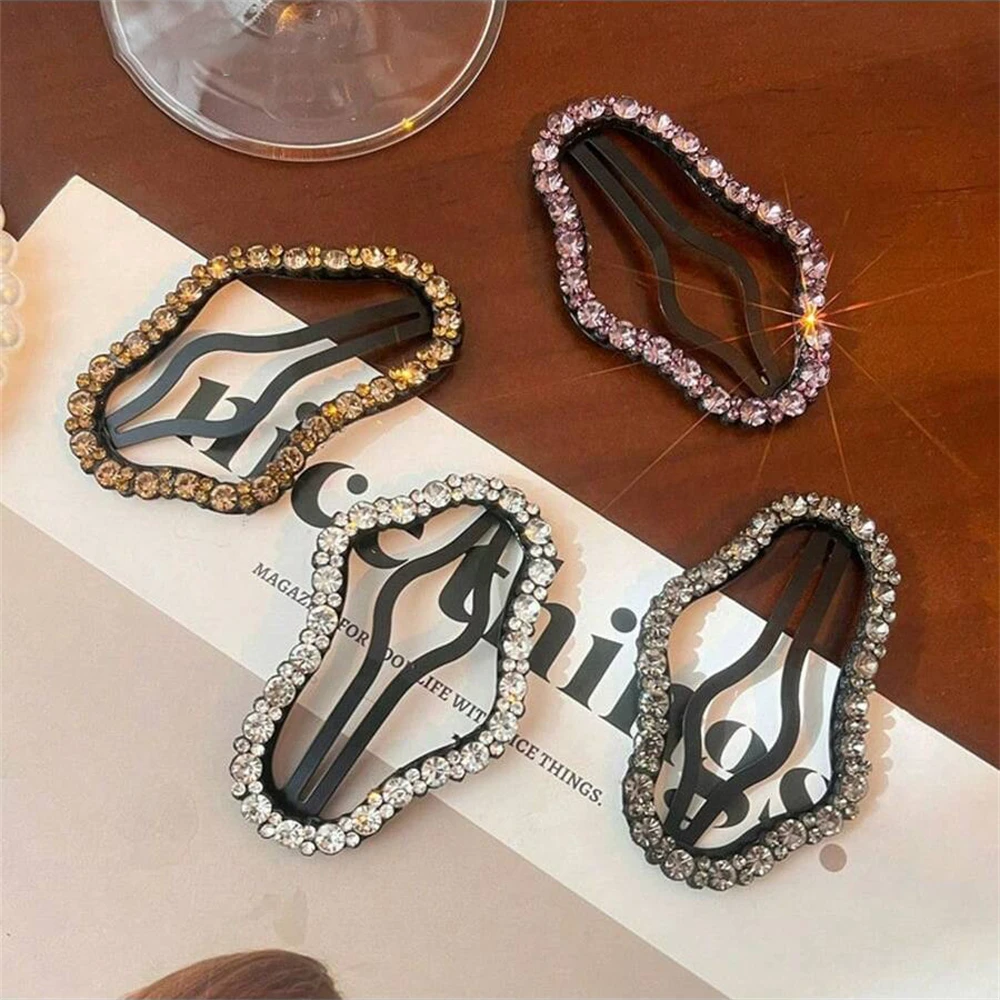 

Fashion Rhinestone Blings Snaps Hair Clip Cloud-Shaped Barrettes Non-Slip Hairpin Hair Styling Tool For Long Short Hairdressing