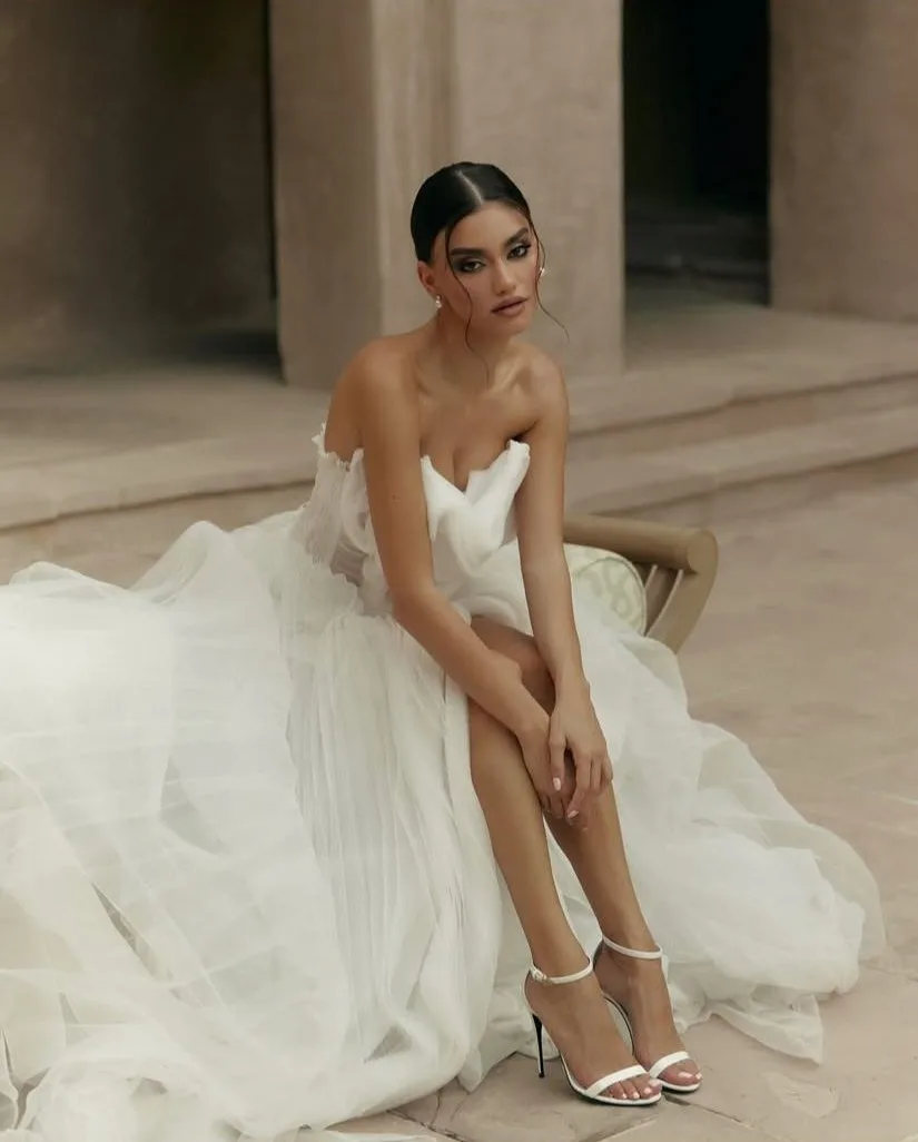 Boho Bridal Gowns with Split Ivory Sexy Wedding Dress A Line Long Off Shoulder Bridal Dresses Tulle Pleated Floor Length