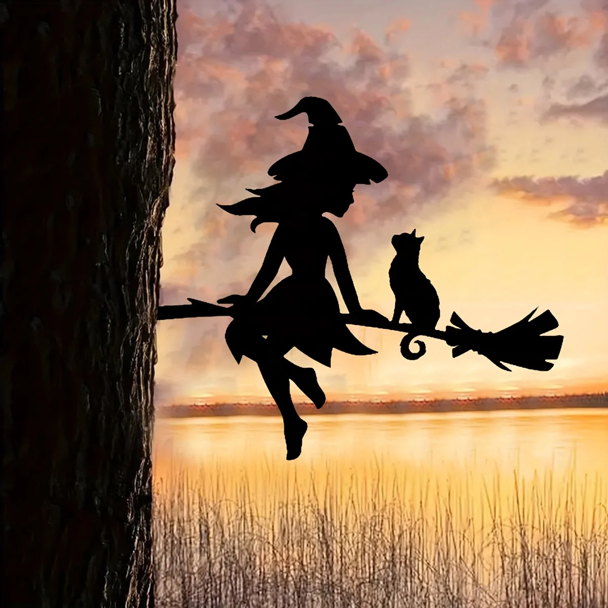 Enchanteresse Witch Cat Iron Forged - Flying Broom - Outdoor Magic Decoration - for Tree Stump Garden