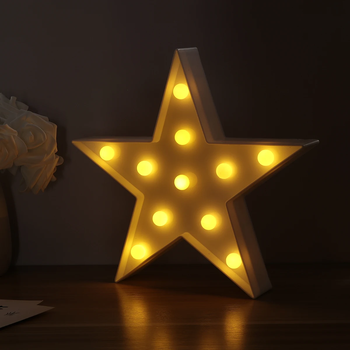 

Christmas Star Night Lamp LED Home Decoration Random Color Table Kids Bedroom Store Plastic Material Lightweight Durable Swan