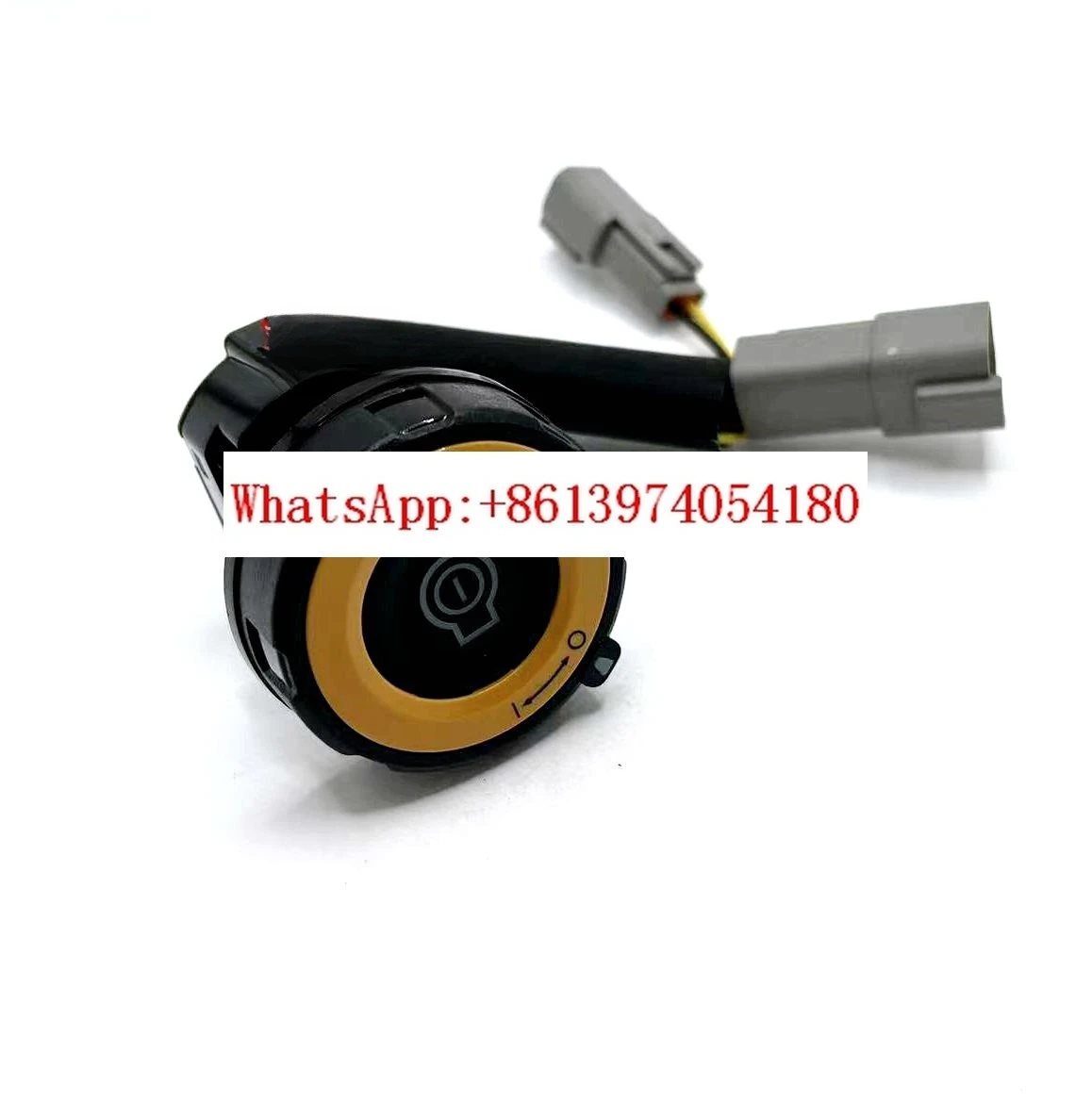 

Экскаватор 320GC, запуск одной кнопкой 323 330 329 336 349GC, выключатель зажигания с одной двойной вилкой на входе